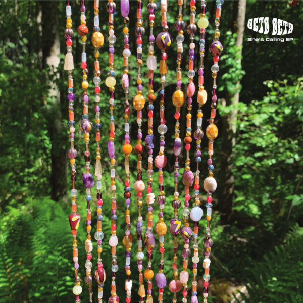 Octo Octa - She's Calling EP - T4T LUV NRG - T4T004 - 12"